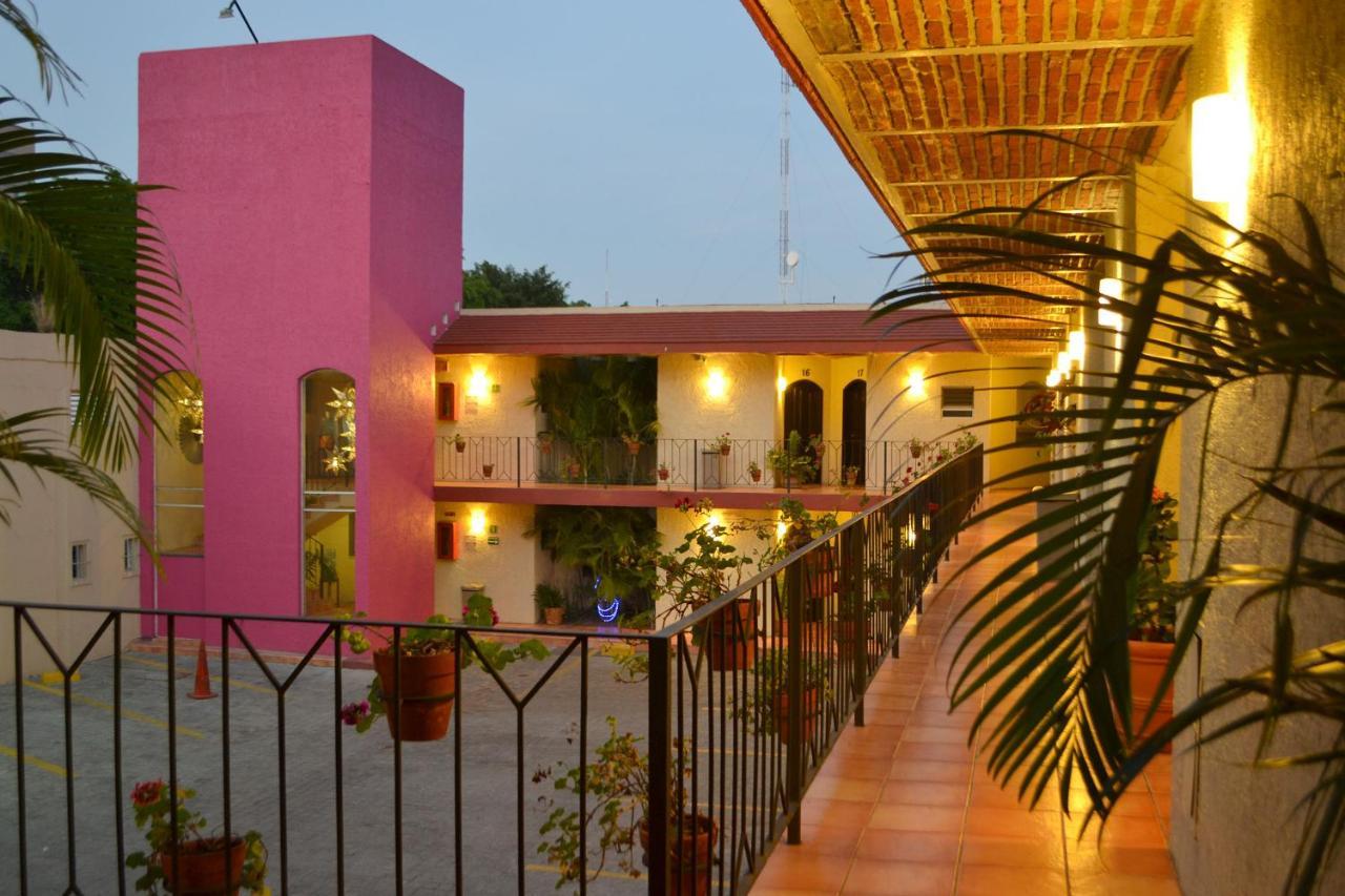 Hotel Villa Del Sol Expo Guadalajara Esterno foto
