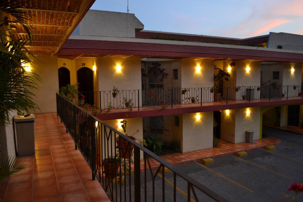 Hotel Villa Del Sol Expo Guadalajara Esterno foto